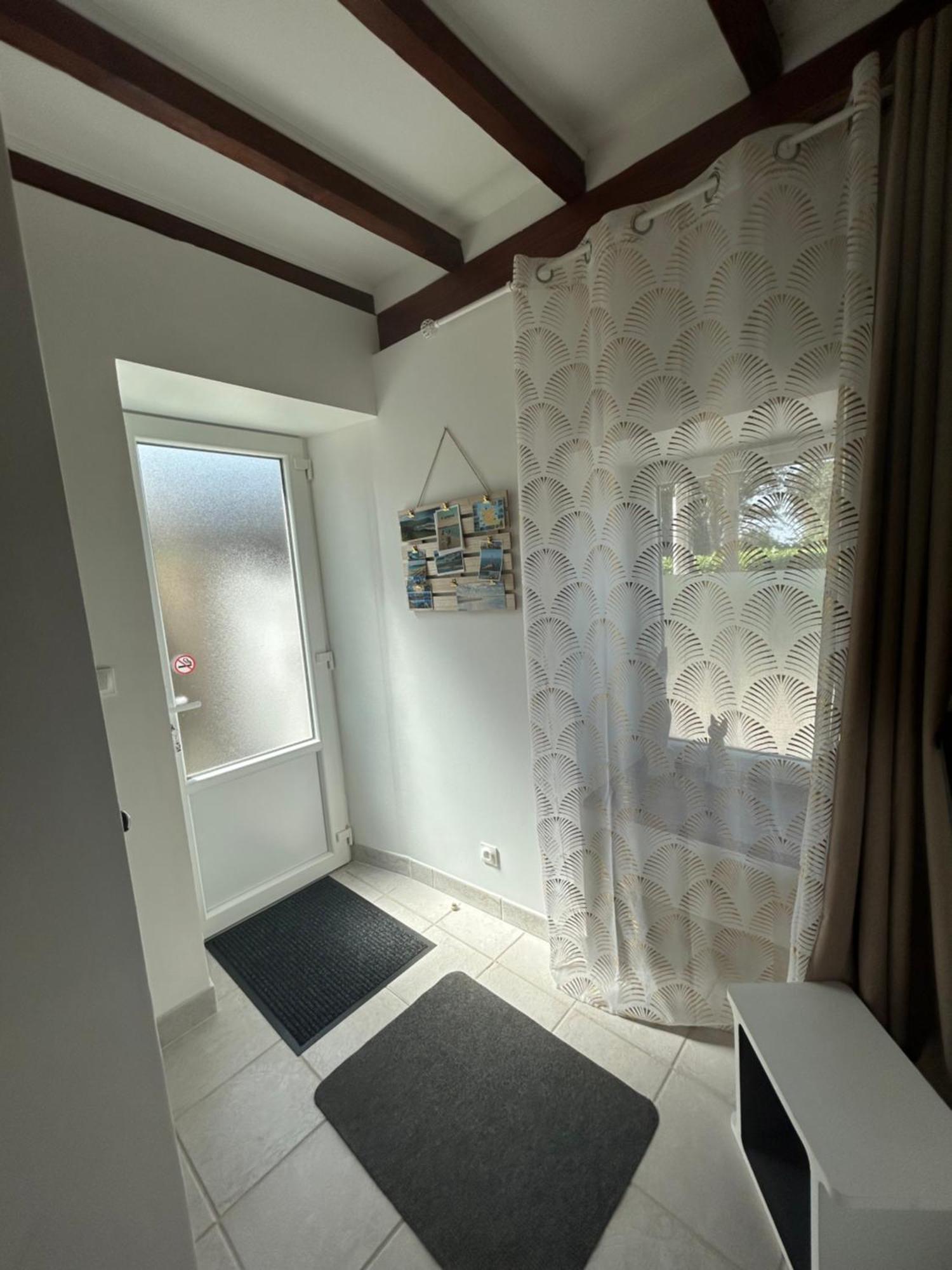 La Maisonnette Les Pieux エクステリア 写真