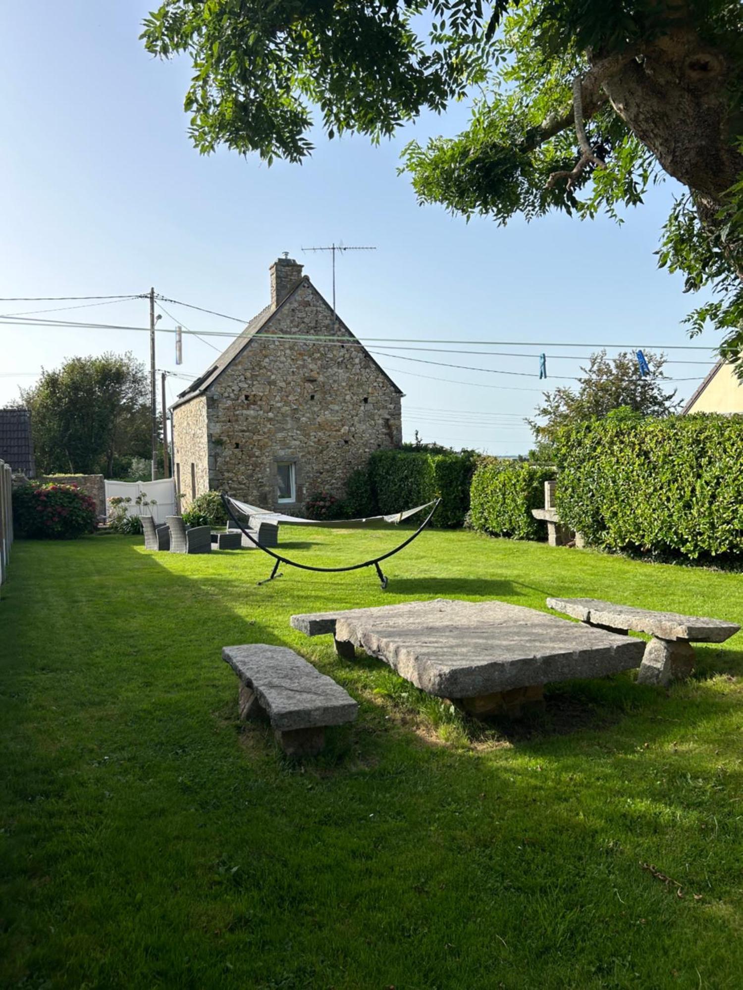 La Maisonnette Les Pieux エクステリア 写真